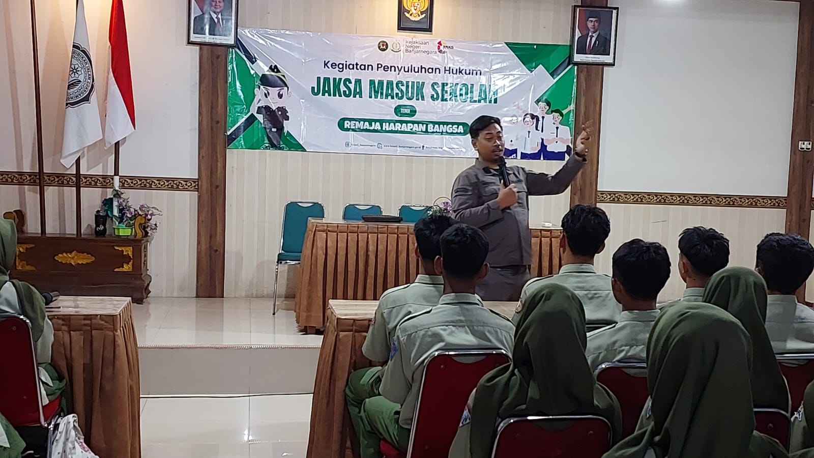 Jaksa Masuk Sekolah: Bentengi Generasi Muda dari Kenakalan Remaja