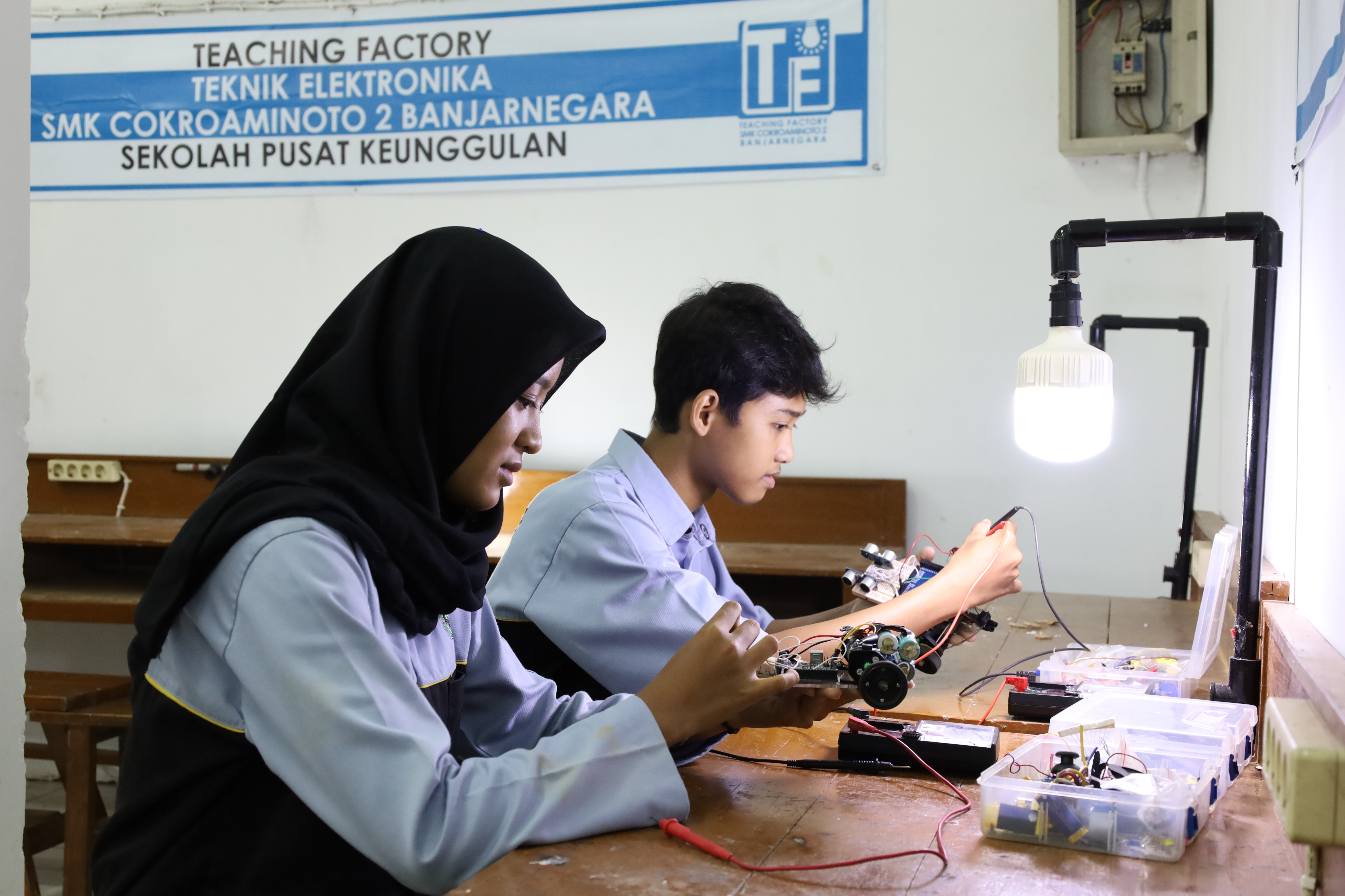 Teknik Elektronika